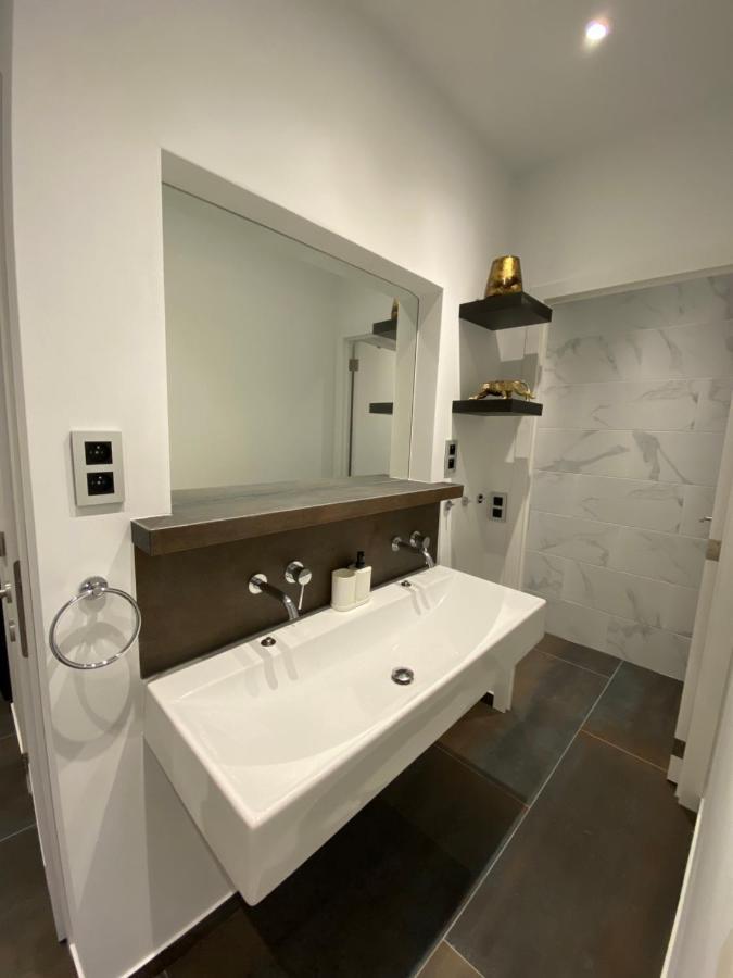 Viet Anh Appartement Бланкенберге Экстерьер фото